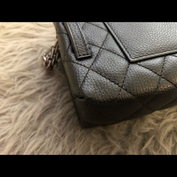 ❌SOLD❌ Chanel Reissue Belt/Crossbody Bag - Picture 6 of 16